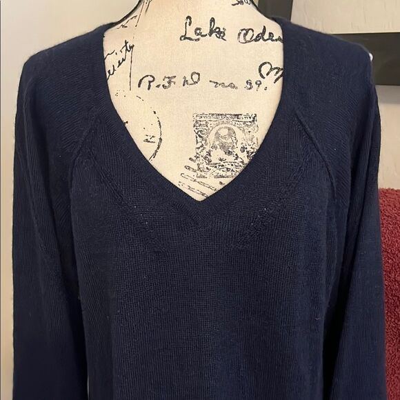 Garnet Hill Blue Baby Alpaca V-Neck Wide Sleeve Pullover Sweater Modern Office - Picture 2 of 12